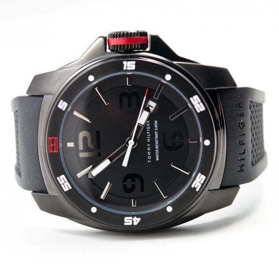 Reloj deportivo Tommy Hilfiger 1790708 de silicona negra para hombre USADO